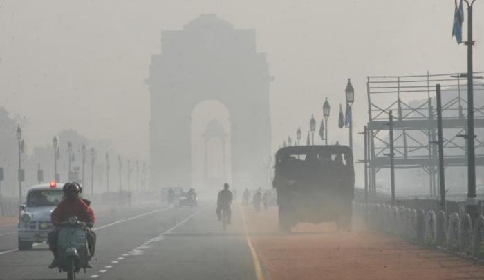 delhitieswakeuptofoggyweatherthismorning